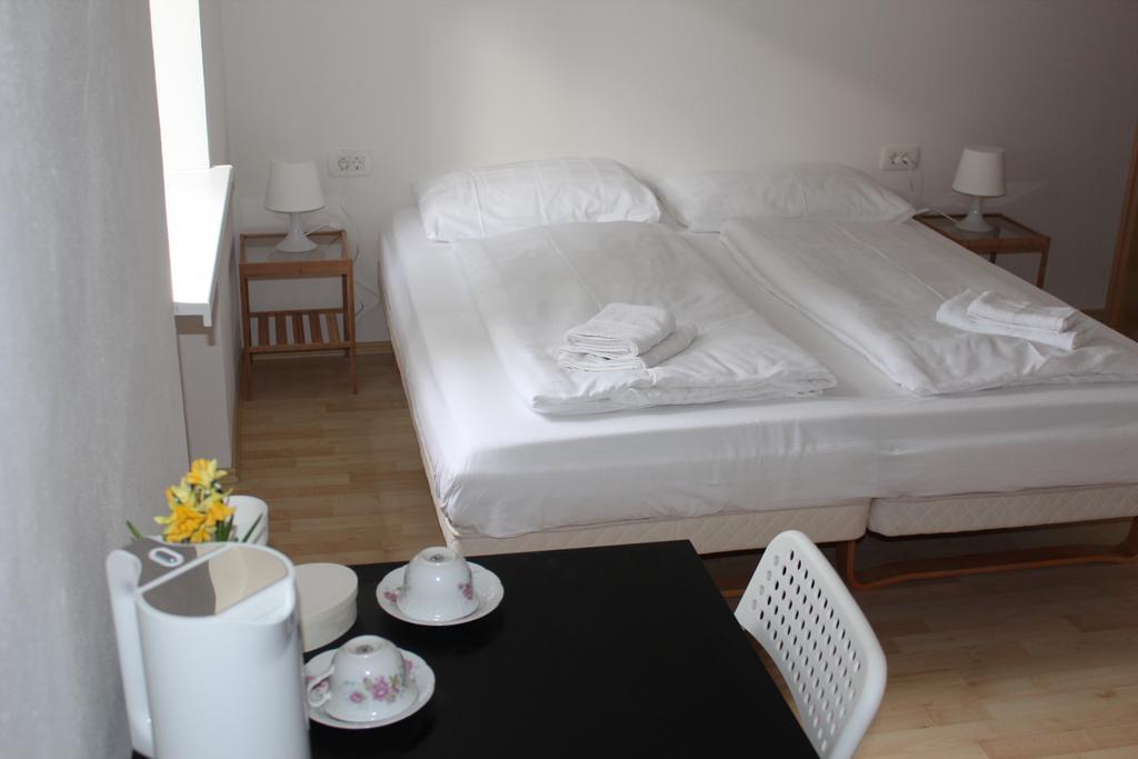 Lemonwood House 호텔 포스토이나 외부 사진